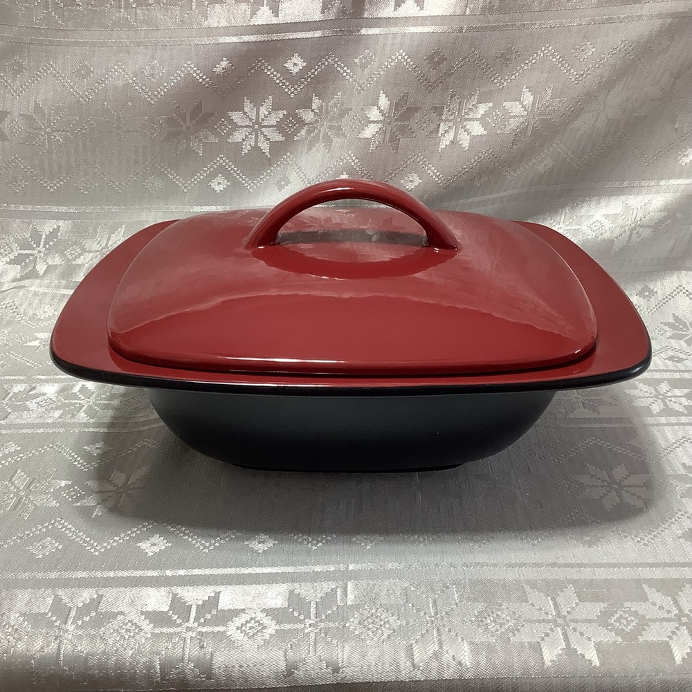 Corningware Vintage Ryku Casserole Wine Red Stoneware 2 Qt